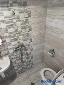 Eli Guest House - Image 2