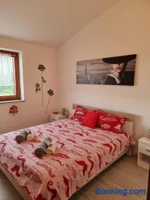 Ferienwohnung mit Terrasse, Grill und Garten - Image 4