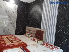 Shri yade gest house Salasar - Image 4