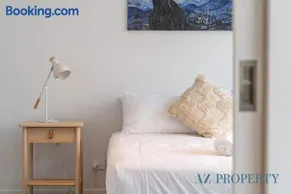 Metro Nest Light-Filled 1BR in CBD - Image 2
