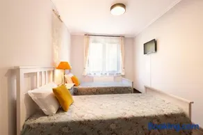 Guest House Soirée - Image 3