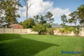 Coastal Comfort Near Jervis Bay - Image 5