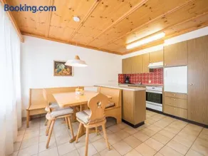 Apartment Val Signina 1-13a by Interhome - Image 4