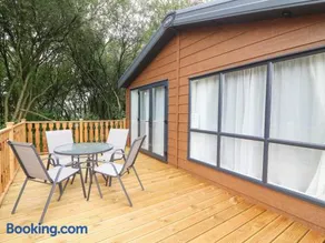 Barney's Retreat - Image 1