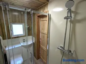 Kingfisher Shepherd's Hut - Image 4