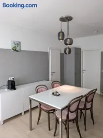 Apartment - Image 5
