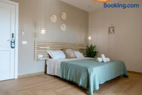 Sunrise Sardinia Central Luxury Room - Image 1