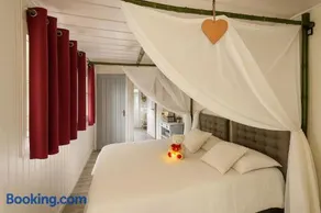 cabane insolite avec piscine et spa dans un cadre zen - Image 1