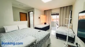 Confortável casa em Arembepe,100 metros da Praia com Churrasqueira Piscina e Wi-fi - Image 1