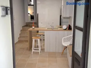 Casa Con Encanto En El Centro De Peralada: 6 Personas, Wifi, Smart Tv, A/C - Es-228-172 - Image 3