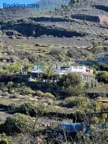 House with 2 Bedrooms in Los Llanos de Aridane - Image 2