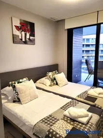 Amazing Infinity View Apartment - Image 2