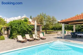 Countryside House Dugobabe - Image 5