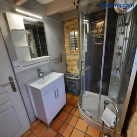 AUX PORTES DU CHATEAU Cottage intimiste et cosy à l'abri des regards propice à la detente - Image 3