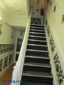 Paramount Hotel - Image 4