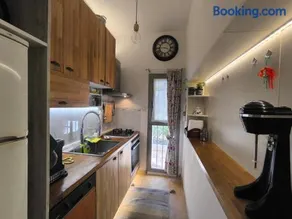 Silver Paradeisi Apartment - Image 1