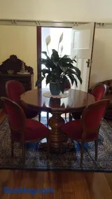 Ravenswood , an Iconic Drouin Residence - Image 2