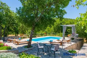 Villa Ognjištar Private Pool Quiet Location Makarska Riviera Hinterland - Image 1