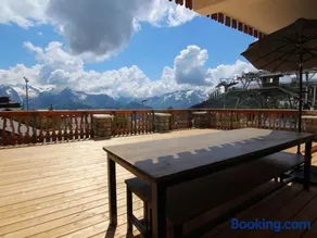 Appartement spacieux 3 pièces avec grande terrasse au cœur de l'Alpe d'Huez, parking et casier à skis inclus - Image 2