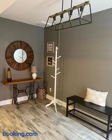Luxurious And Spacious Apartment With 2 Bedrooms And 2 Baths - Image 3
