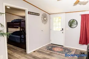 The Hidden Creek Hideaway - Image 3