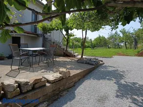 Green view apartment - Image 1