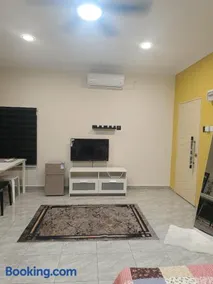 D'Ebai Roomstay Kijal - Image 2