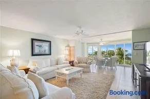 Islamorada Oceanfront Luxury Living - Image 1