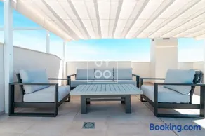 Golf Vista Penthouse, golf views, rooftop dining - by Oyoostays - Image 1