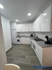 Apartamentos BEACHYDAYS Metropolis B - Image 3