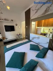 Mar home - Image 1