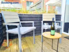 Charmant appartement de vacances adapté aux familles avec barbecue et terrasse | À côté de la plage | Avec animaux autorisés - Image 5