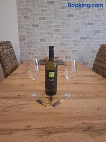 Apartman s terasou - Image 2