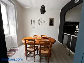 Le Rosier - Image 2