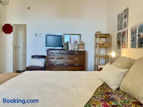 3-room apartment with sea view, A/C & Free Parking - Image 1