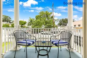 Prime Uptown Villa with Backyard and EV Parking - Image 2