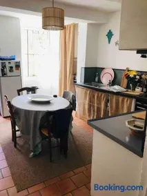 Lubéron Grde Maison de village avec terrasse 4 chambres doubles - Image 3