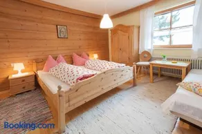 Apart Monika - Image 2