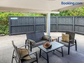 Coral Wave Cottage - Image 2