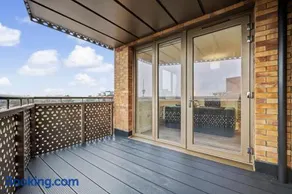 Luxury 2BR - 5 Min to Thorpe Park - 12 to Heathrow - Image 5