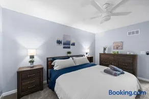 New Spacious Renovated Townhouse - Image 4