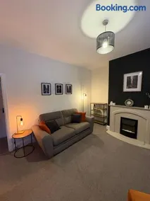 2 Bedroom House for Contractors - Image 3