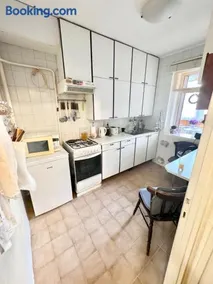 Rosehill Residence Apartment - Image 5