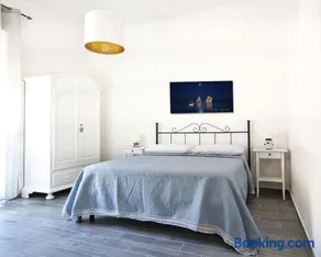 Rossella Apartment Boutique Vietri - Image 1