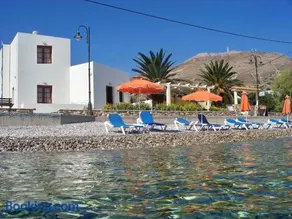 OASIS APARTMENTS - Image 1