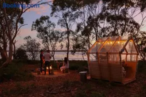 Numie Glamping Waterfront Freycinet Escape - Image 1