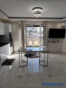 Cozy appartment downtown Nizza 2 Bedroom 1 min Beach 1 min tramway 10min airport air conditionner - Image 3