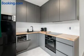 Apartments with Garden Dmowskiego 81 by Noclegi Renters - Image 3