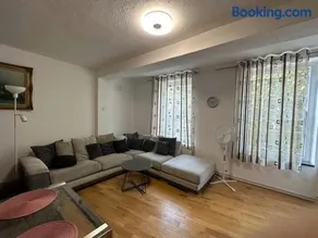 Quiet location in central London, close to Paddington, Regent Park, Lord's Cricket, late check-in - Image 3