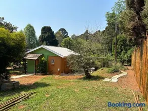 Green Cottage - Image 3